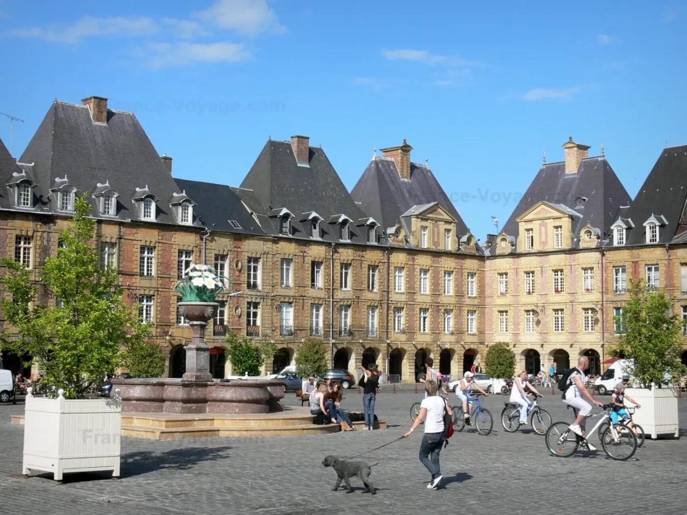Le Petit Ardennais Charleville-Mézières Εξωτερικό φωτογραφία