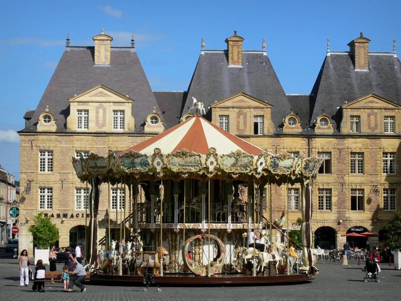 Le Petit Ardennais Charleville-Mézières Εξωτερικό φωτογραφία
