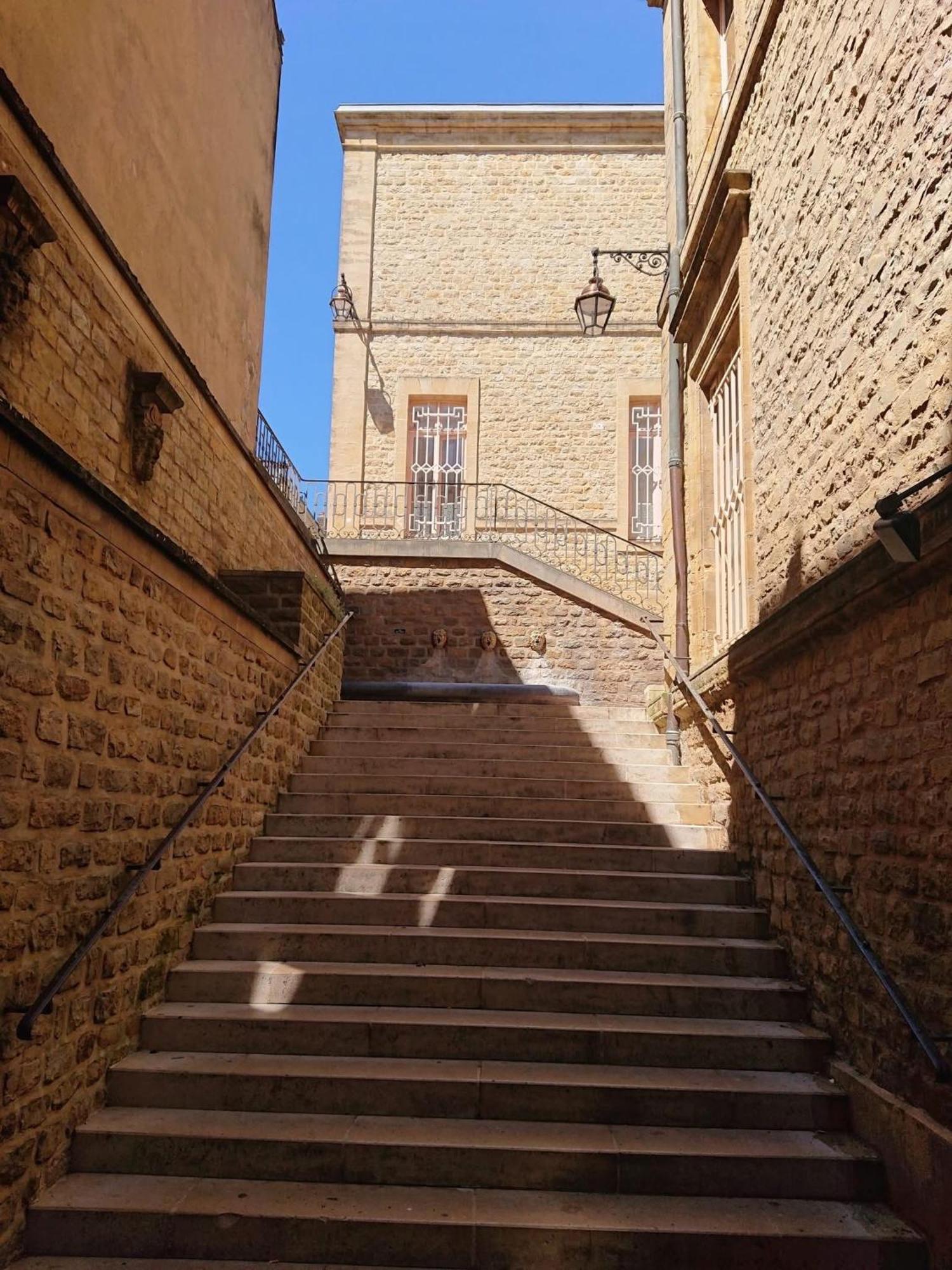 Le Petit Ardennais Charleville-Mézières Εξωτερικό φωτογραφία